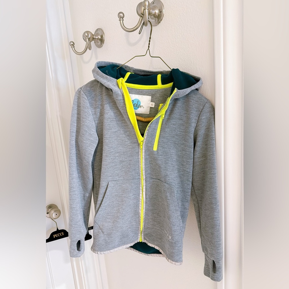 Grey jacket size 8-9